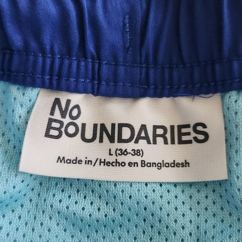 🌊 No Boundaries Men’s Blue Leopard Print Swim Shorts – Size Large (36–38), NWT